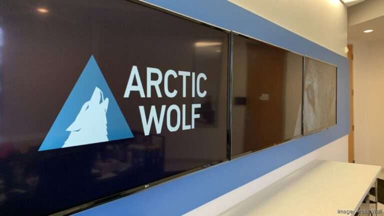 Arctic Wolf